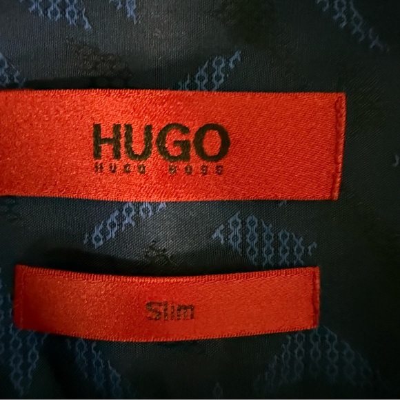 HUGO Boss Slim Medium Navy Pattern Button Down Men’s Cotton Shirt - Picture 2 of 14